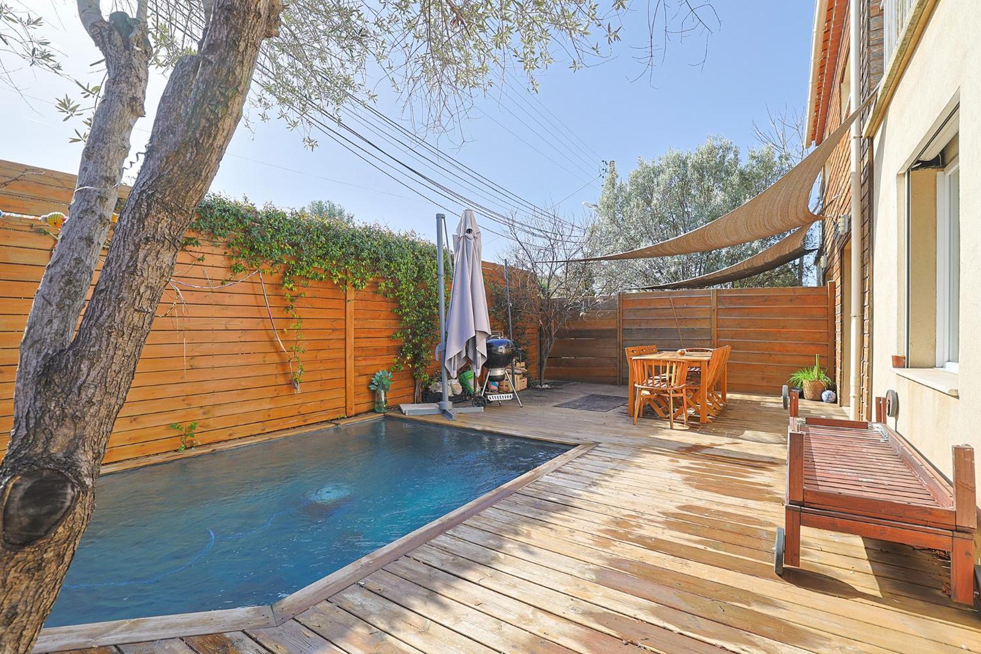 Maison Avec Piscine Et Jacuzzi Proche Des Plages Toulon Exterior photo